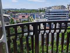 Crangasi, langa Sectia 20, direct proprietar